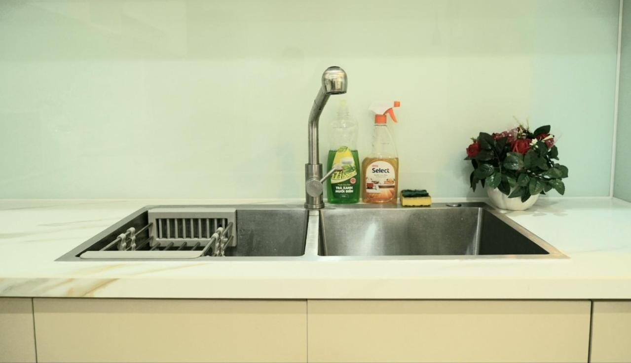 Apartment The Has 2 Bedrooms, 2 Bathrooms, 1 Kitchen, 1 Living Room, 1 Laundry Room, 1 Balcony, 1 Swimming Pool - District 7 Ho Chi Minh City
