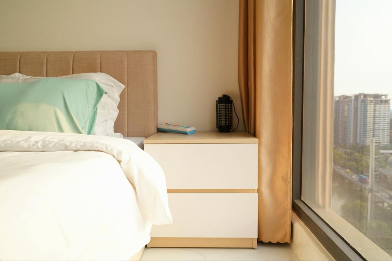 The Has 2 Bedrooms, 2 Bathrooms, 1 Kitchen, 1 Living Room, 1 Laundry Room, 1 Balcony, 1 Swimming Pool - District 7 Apartment